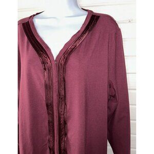 NWT Modern Soul Sz XL Burgundy Tunic Blouse Snap Front Pintucked Applique